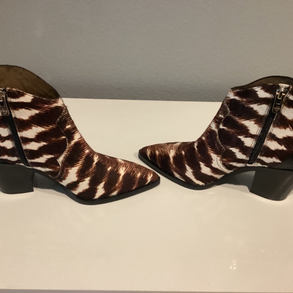 Western Booties- Ankle Boots - Picture 13 of 16